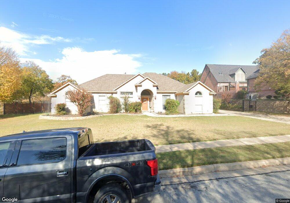 1601 Briar Dr, Bedford, TX 76022 - photo 1