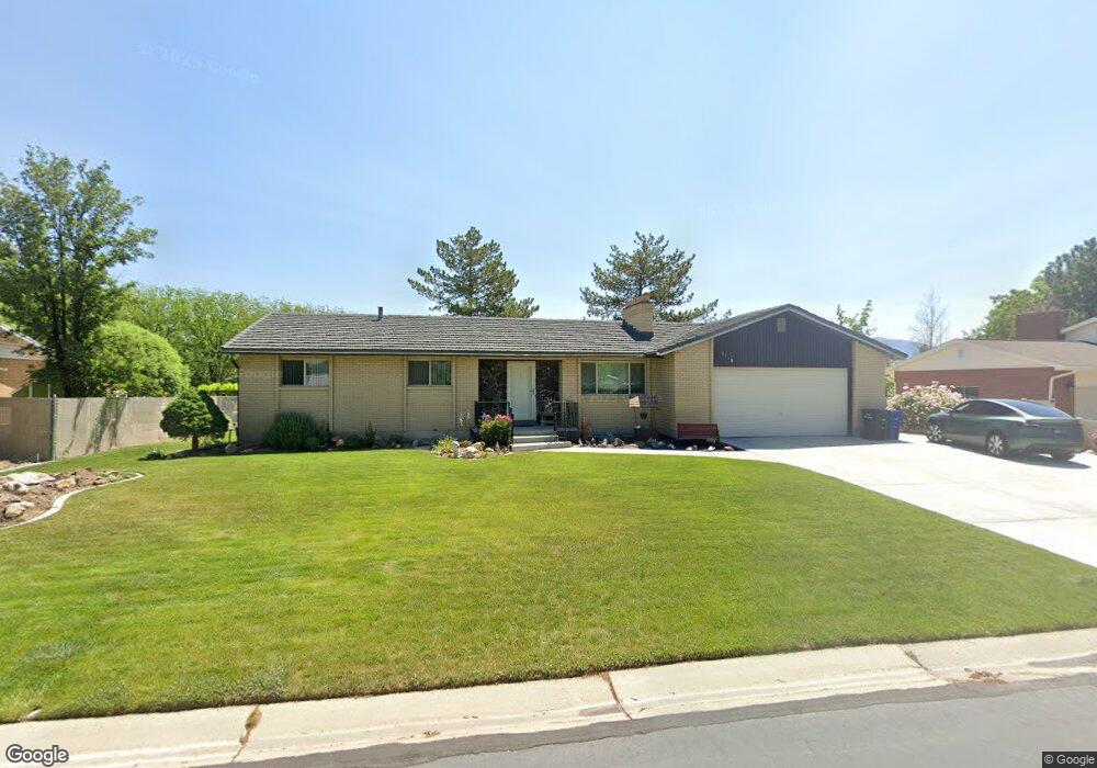 6719 Cody Ln, West Jordan, UT 84084 - photo 1