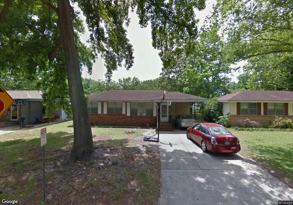 2009 E 41st St, Savannah, GA 31404 - photo 1