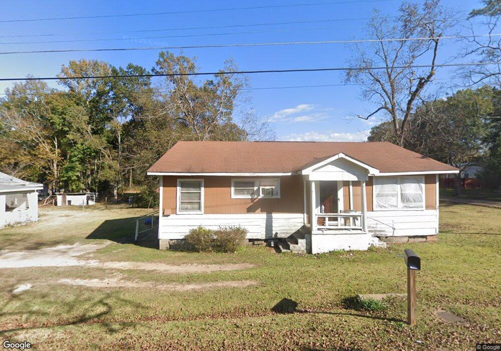 725 12th St, McComb, MS 39648 - photo 1