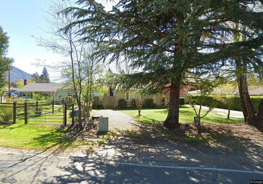 1349 E Park St, Grants Pass, OR 97527 - photo 1