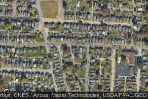 1703 4th St, Moundsville, WV 26041