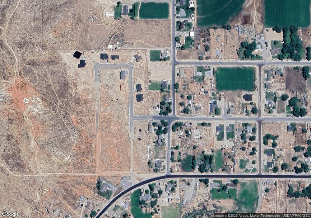 432 W Center St, Gunnison, UT 84634 - photo 1