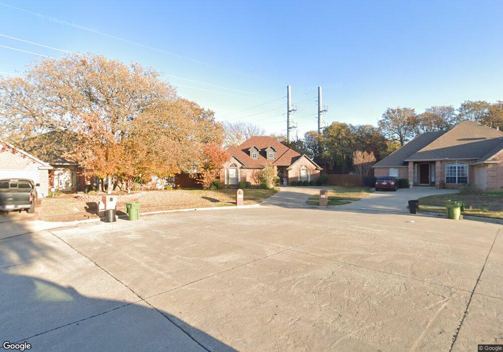 9132 Bradley Dr, North Richland Hills, TX 76182 - photo 1