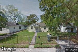 1015 Crosby St, Savannah, GA 31415