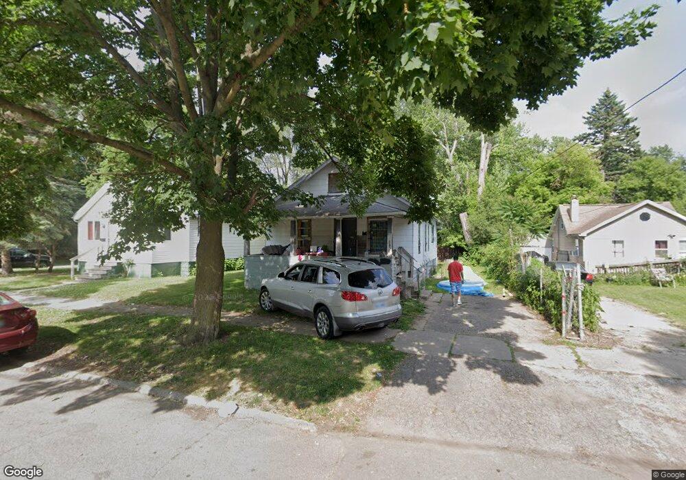 2430 N Vernon Ave, Flint, MI 48506 - photo 1