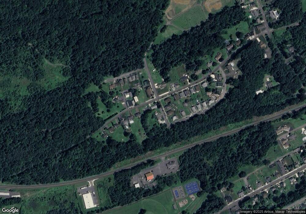 301 Vandermark Rd, Nanticoke, PA 18634 - photo 1