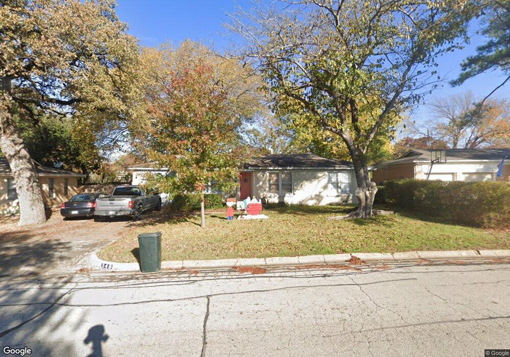 349 Hurst Dr, Bedford, TX 76022 - photo 1