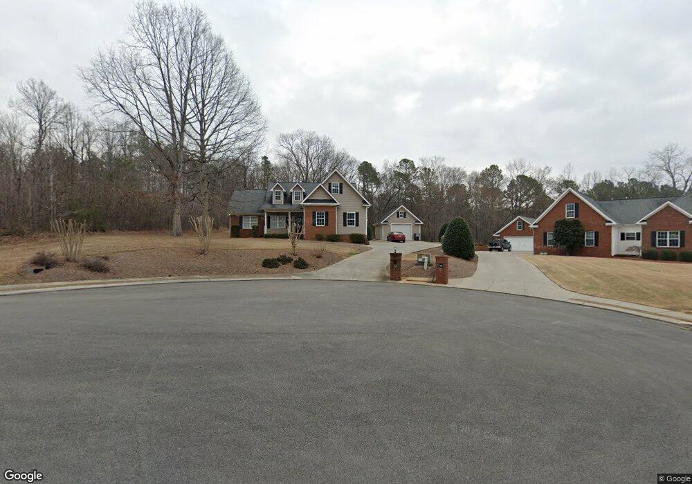 2010 W Ridge Dr, Dalton, GA 30721 - photo 1