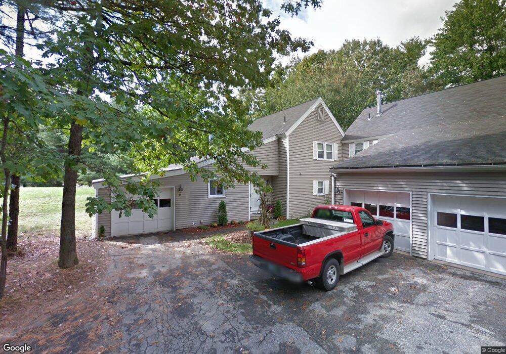 41 Winding Pond Rd unit 41, Londonderry, NH 03053 - photo 1