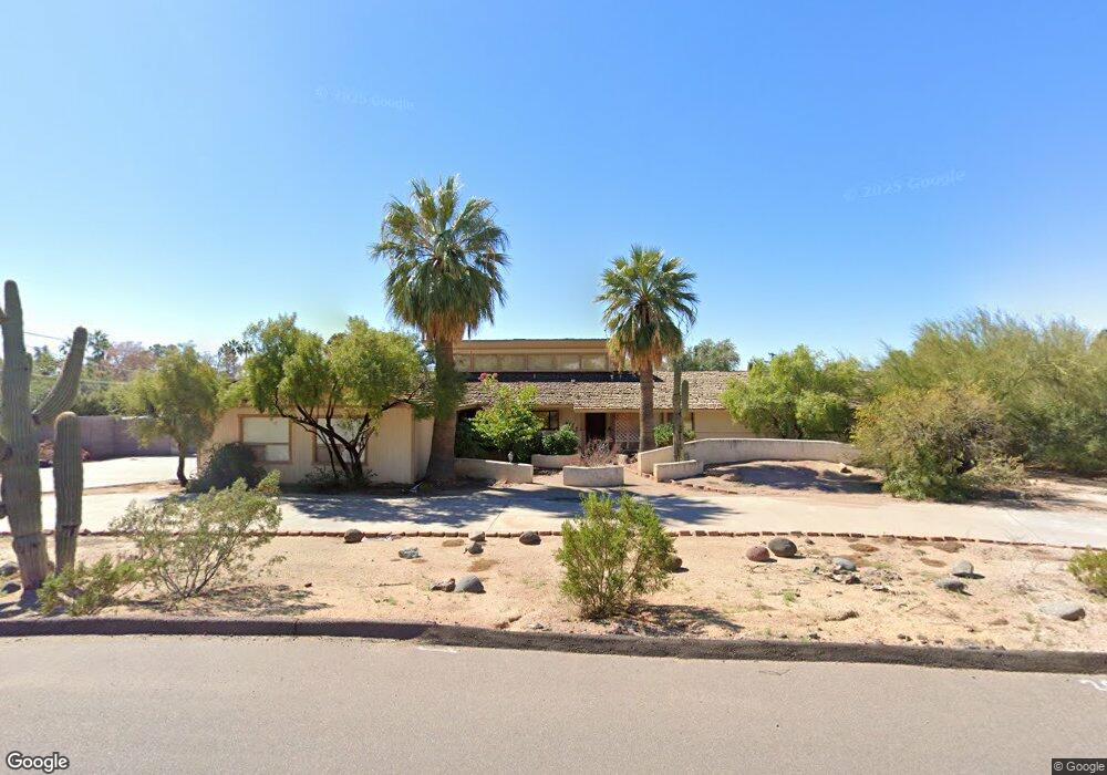 5341 E Rockridge Rd, Phoenix, AZ 85018 - photo 1