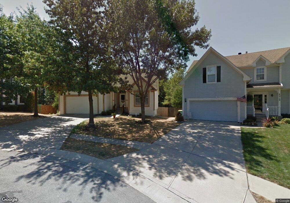 4922 Brockway St, Shawnee, KS 66226 - photo 1