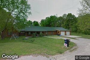 210 W 7th St, Perry, KS 66073
