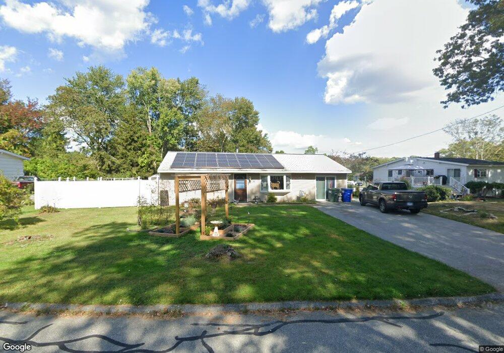 4 Powder Horn Ln, Ledyard, CT 06339 - photo 1