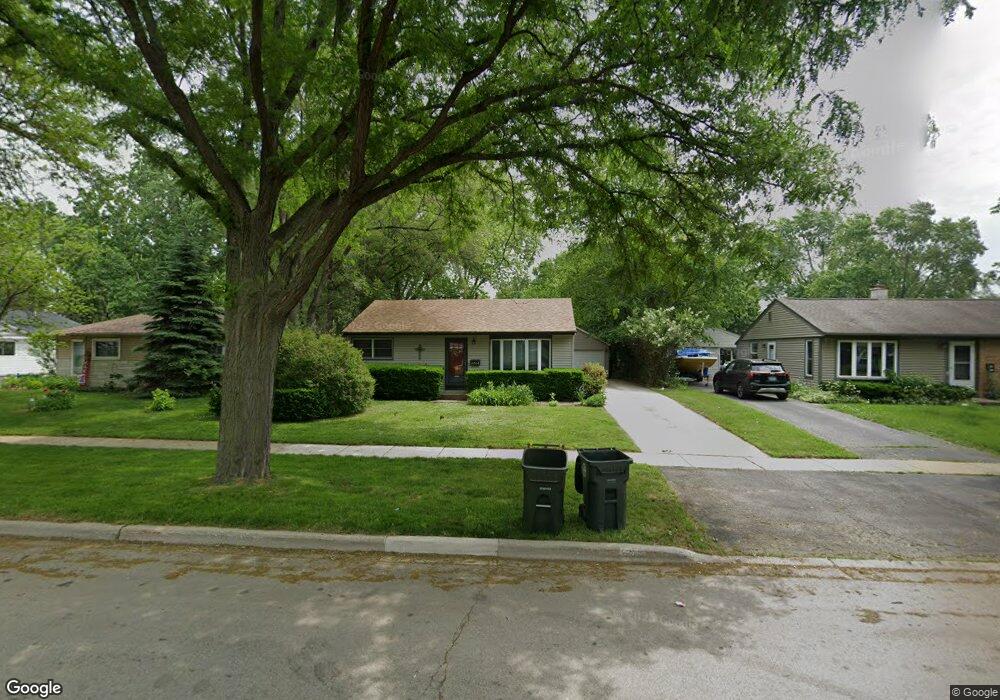 2206 Flicker Ln, Rolling Meadows, IL 60008 - photo 1