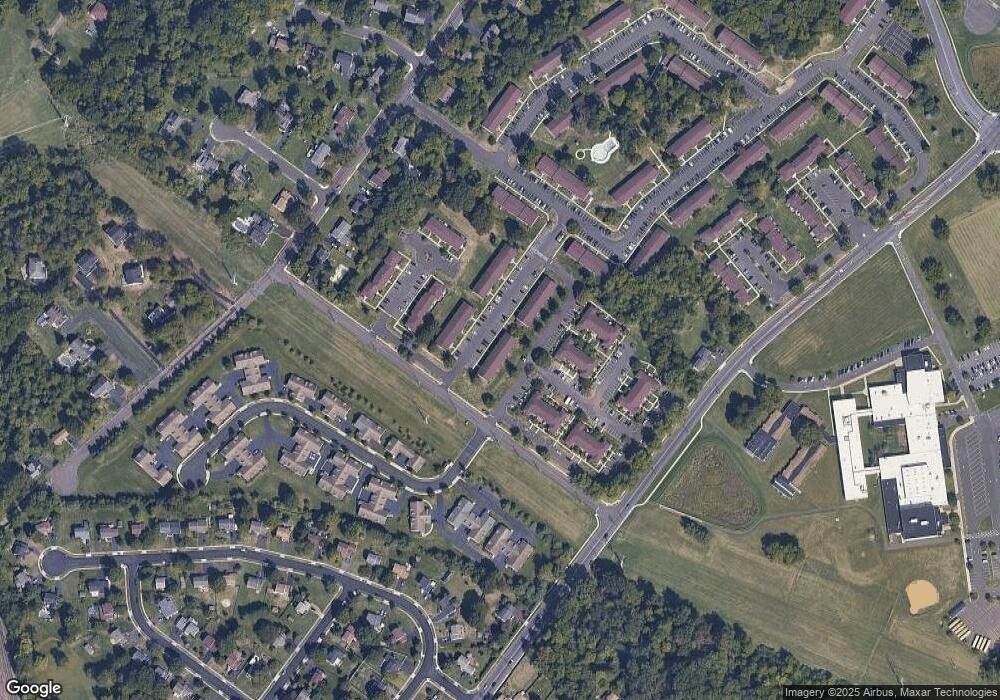 32 Kearney Dr, North Wales, PA 19454 - photo 1