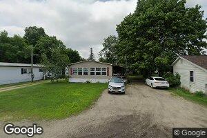118 Weld St, Dixfield, ME 04224