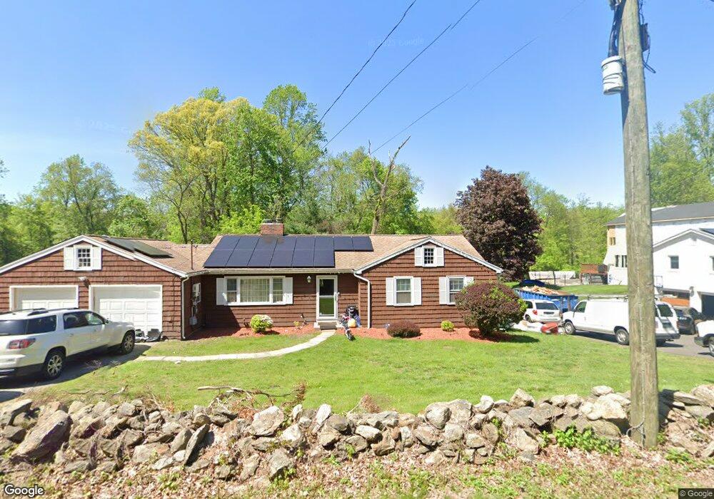 344 Stonehouse Rd, Trumbull, CT 06611 - photo 1