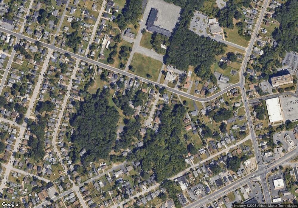 6 Urbanwood Ct, Essex, MD 21221 - photo 1