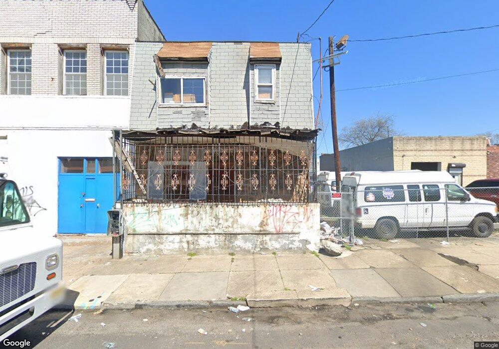 421 Walnut St, Camden, NJ 08103 - photo 1
