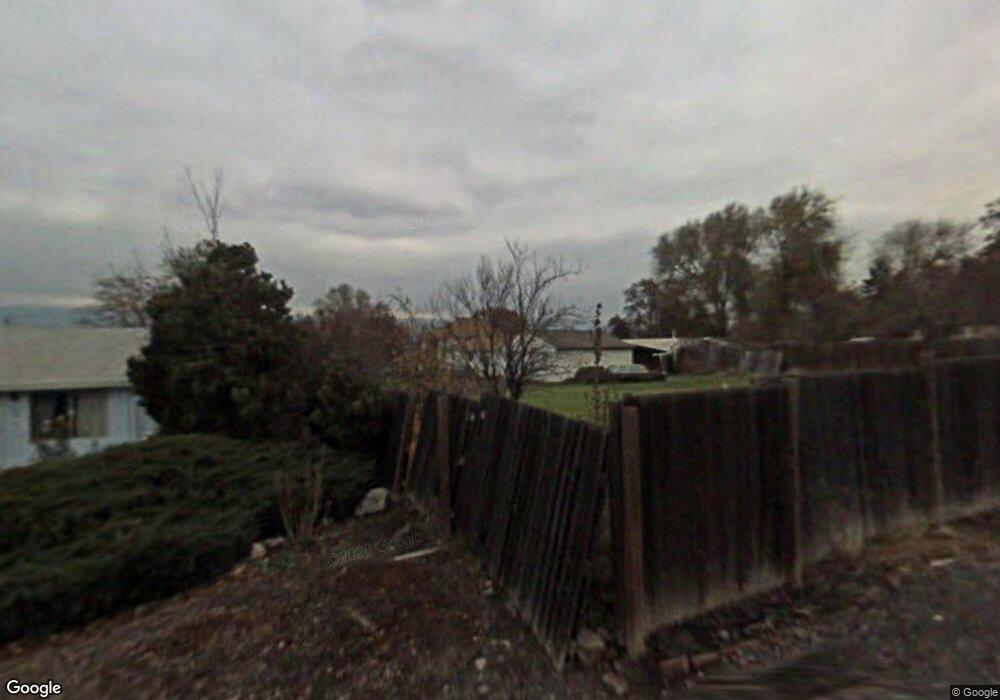 2432 E 10th St, the Dalles, OR 97058 - photo 1