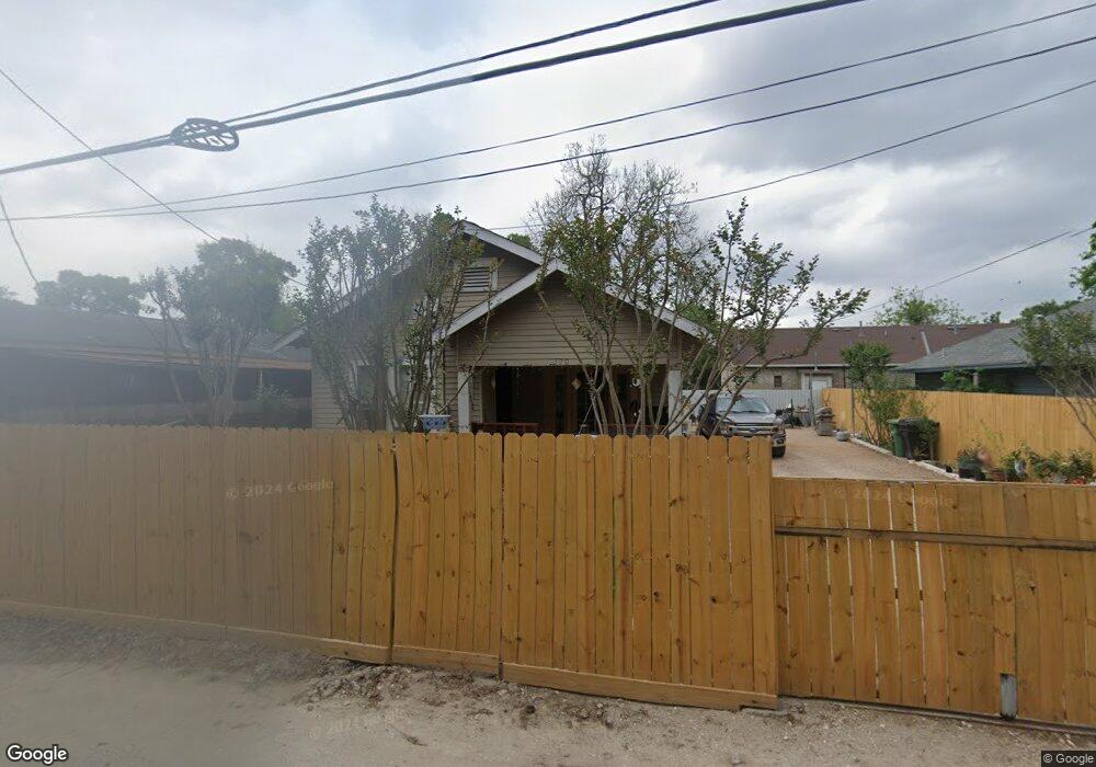 120 Eichwurzel Ln, Houston, TX 77009 - photo 1