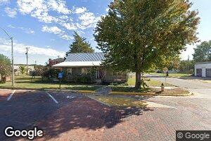 1019 Central St, Harper, KS 67058