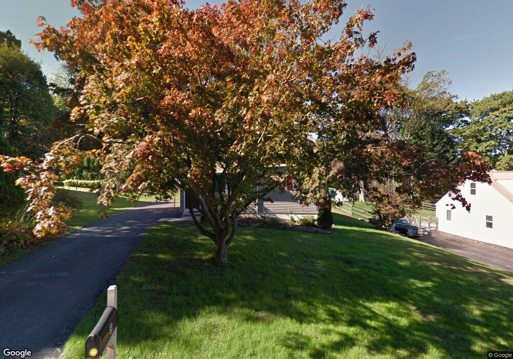 8 Longview Rd, Malvern, PA 19355 - photo 1