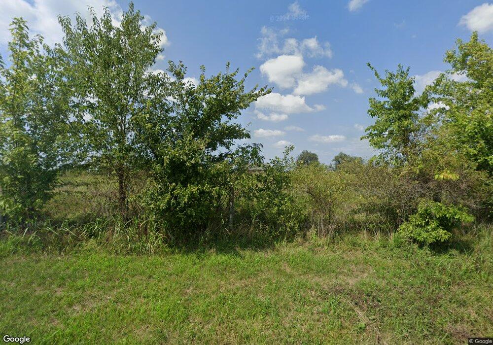 592 Davenport Rd, Harrodsburg, KY 40330 - photo 1