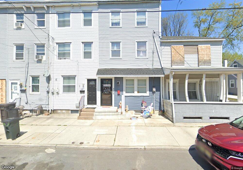 323 Mercer St, Gloucester City, NJ 08030 - photo 1