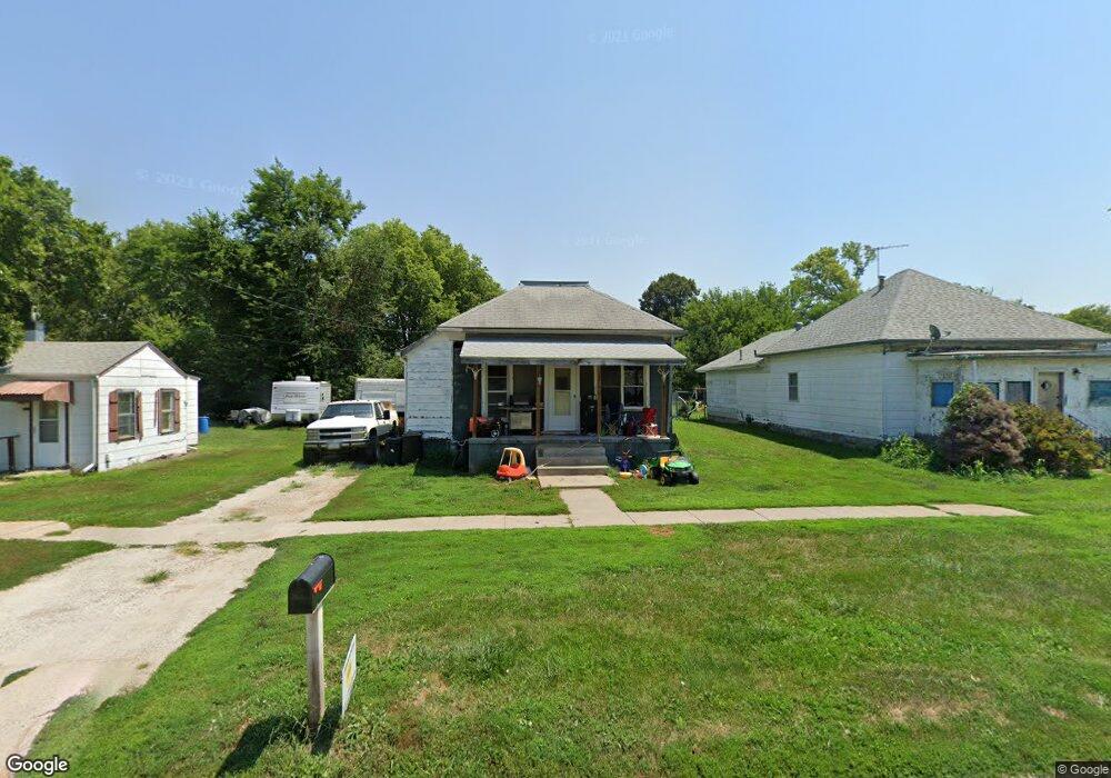 411 N Broad St, Shenandoah, IA 51601 - photo 1