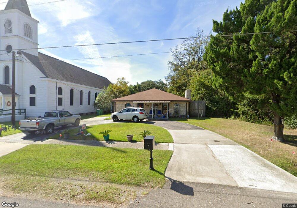 2427 2nd St, Slidell, LA 70458 - photo 1