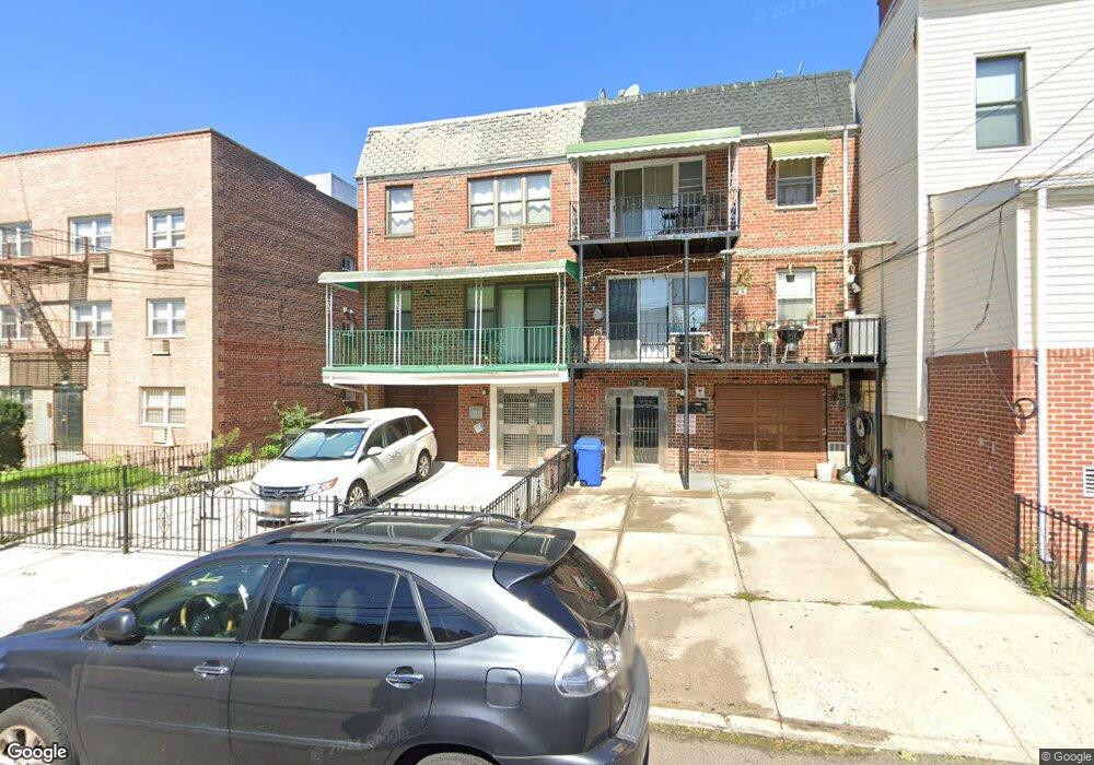 3162 46th St, Astoria, NY 11103 - photo 1