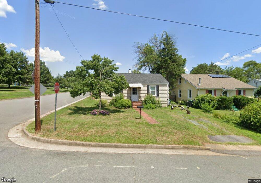 801 Stonehenge Ave, Charlottesville, VA 22902 - photo 1