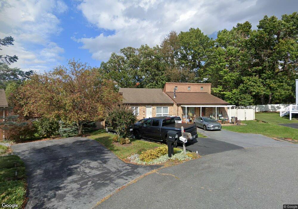 2049 Rosedale Ct, Harrisonburg, VA 22801 - photo 1