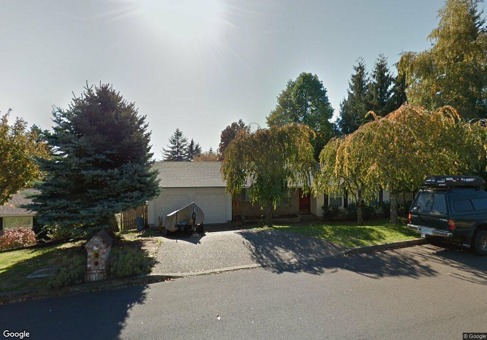 719 SW 1st St, Dundee, OR 97115 - photo 1