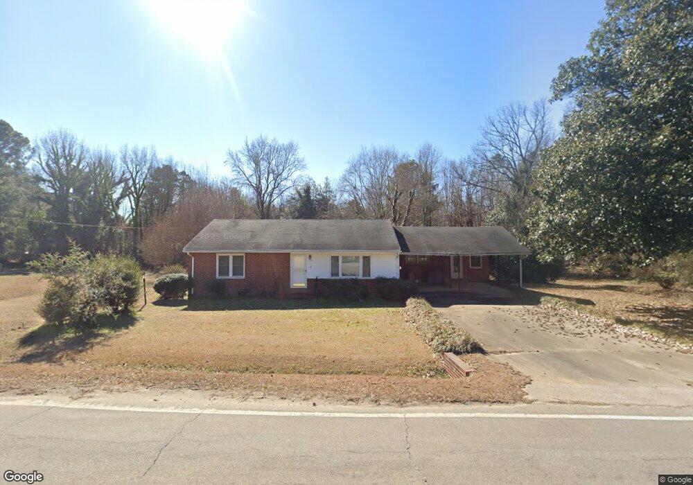 105 Ridgeway Warrenton Rd, Warrenton, NC 27589 - photo 1