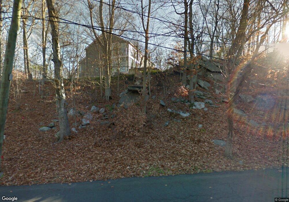 49 Horseshoe Rd, Cos Cob, CT 06807 - photo 1