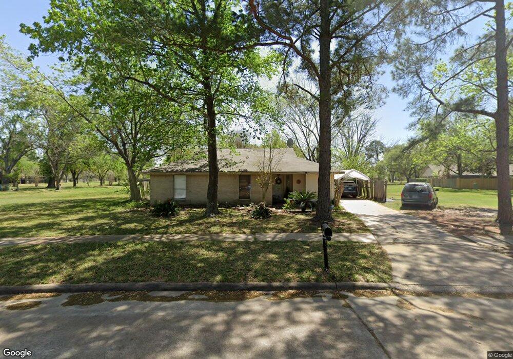 8019 Wood Canyon Dr, Houston, TX 77040 - photo 1