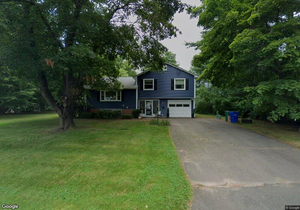 24 Sycamore Rd, Bloomfield, CT 06002 - photo 1