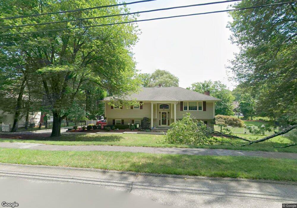 14 van Blarcom Ln, Wyckoff, NJ 07481 - photo 1