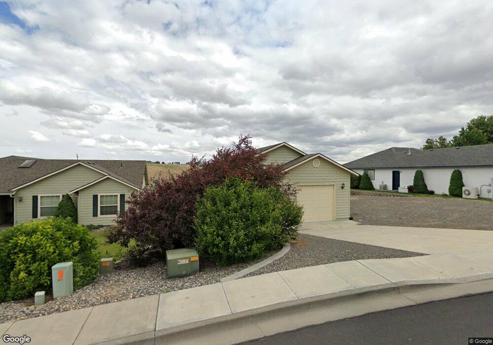 105 SW Quinney Place, Pendleton, OR 97801 - photo 1