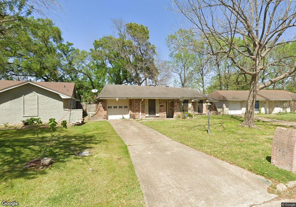 7222 Wenwood Cir, Houston, TX 77040 - photo 1