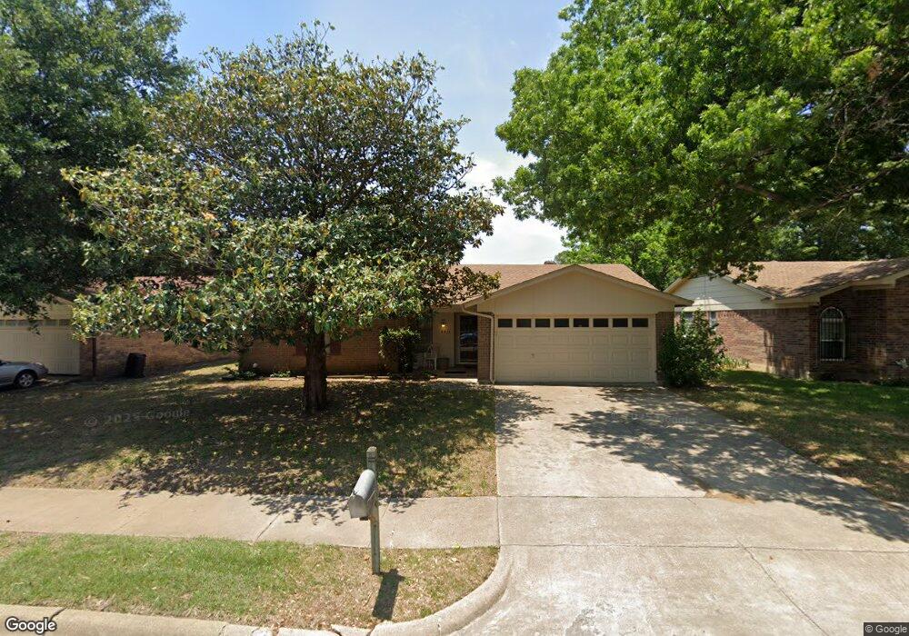 6421 Little Ranch Rd, North Richland Hills, TX 76182 - photo 1