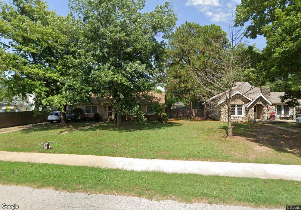 707 N Choctaw Ave, Claremore, OK 74017 - photo 1