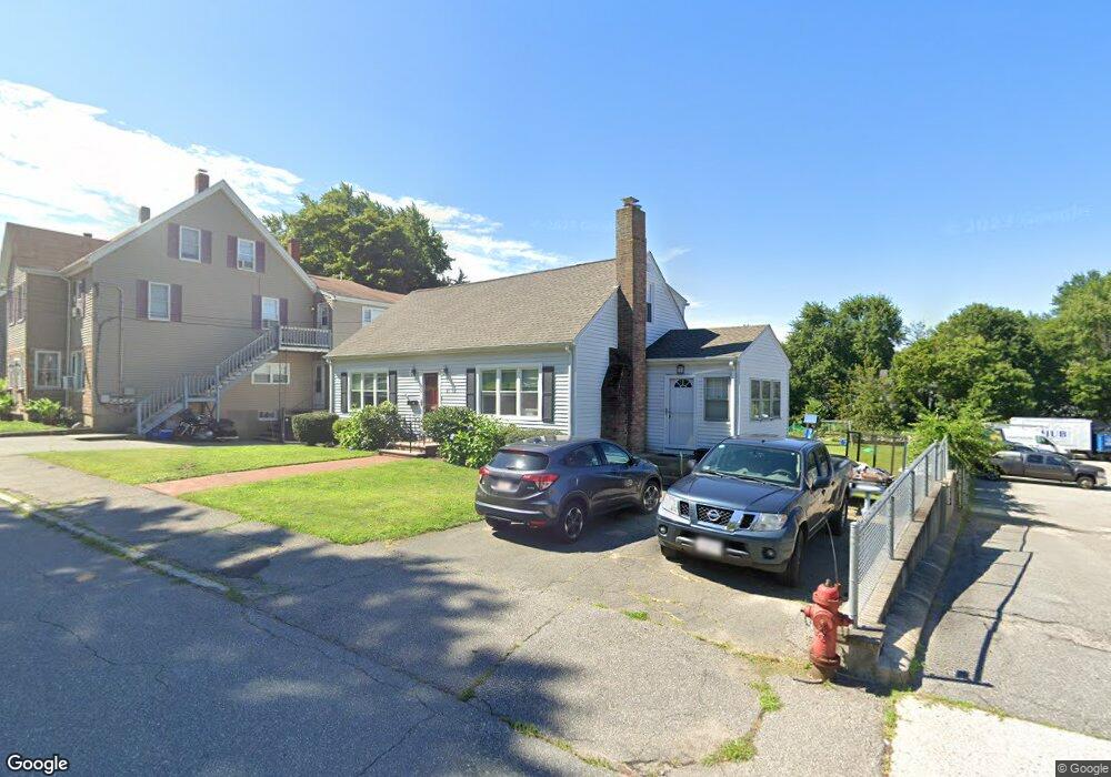 27 Garfield Ave, Woburn, MA 01801 - photo 1