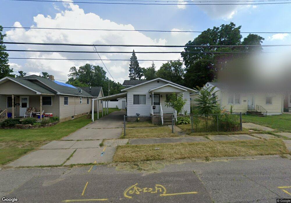 1054 E York Ave, Flint, MI 48505 - photo 1