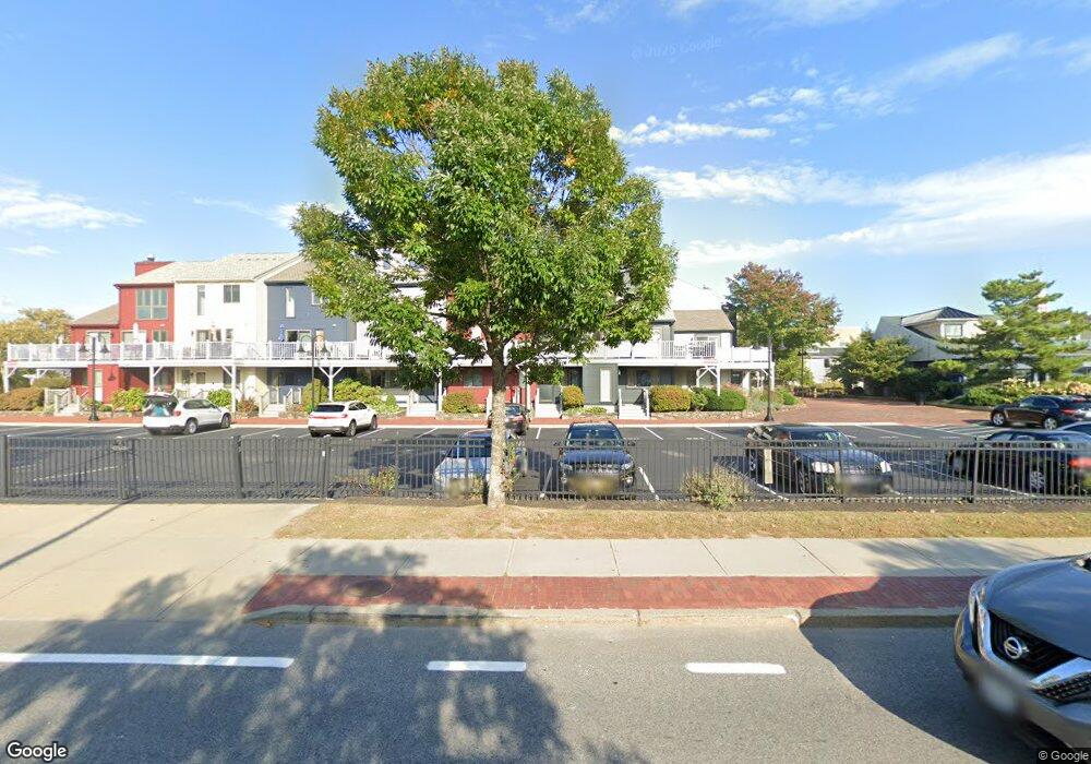 315 Swans Wharf Row, Newport, RI 02840 - photo 1