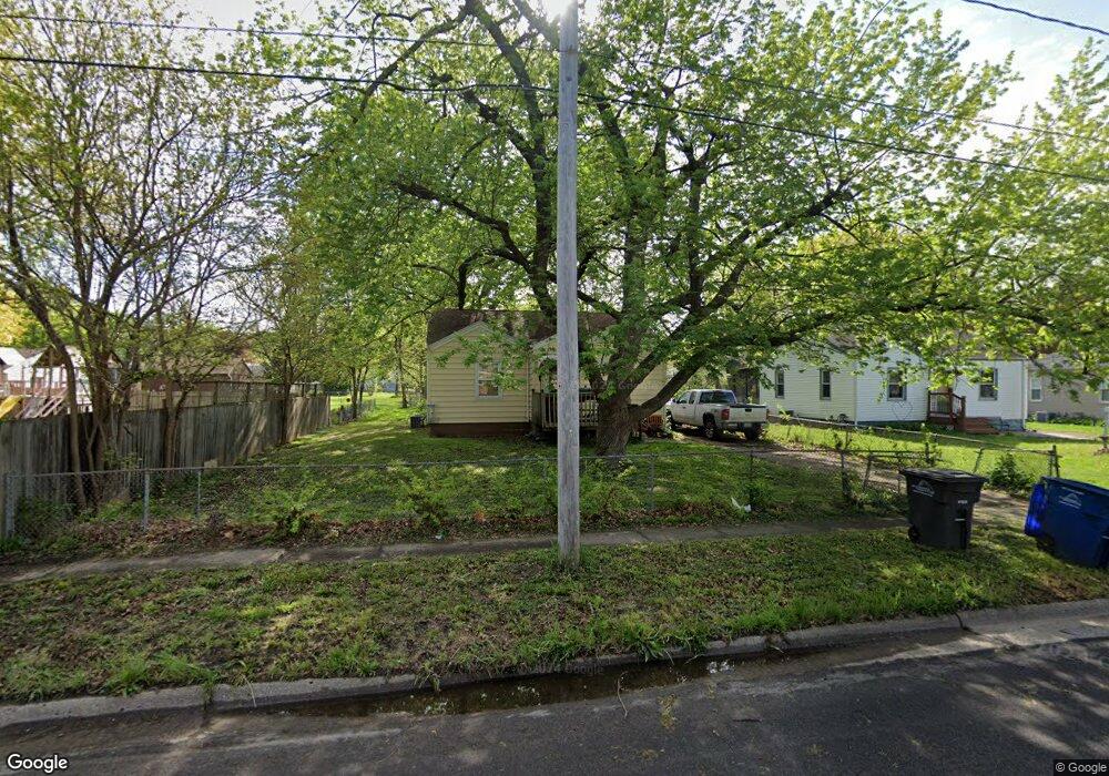 2129 E 27th St, Des Moines, IA 50317 - photo 1