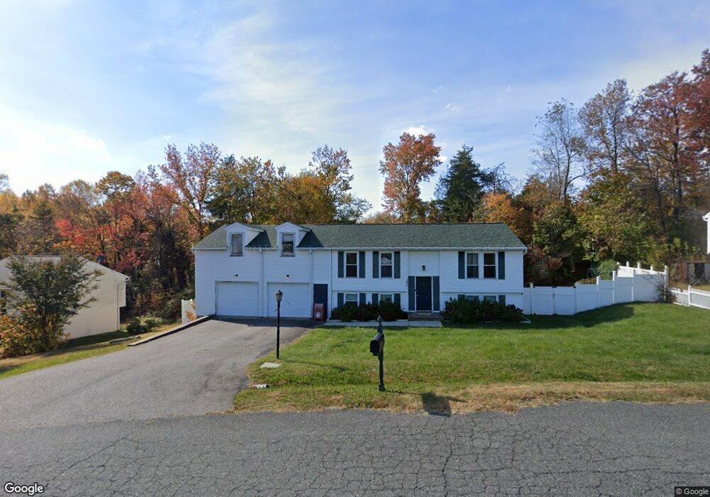 10906 Long Leaf Ct, Fredericksburg, VA 22407 - photo 1